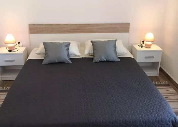 Appartement Vesna For 2, Free Parking And Wi-fi *